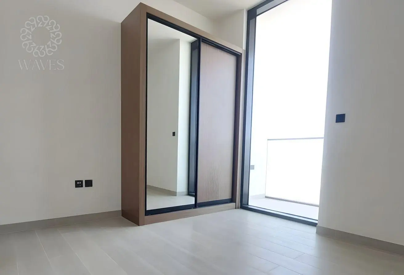 Apartment for Sale in Binghatti Venus, District 13-gallery-img-2
