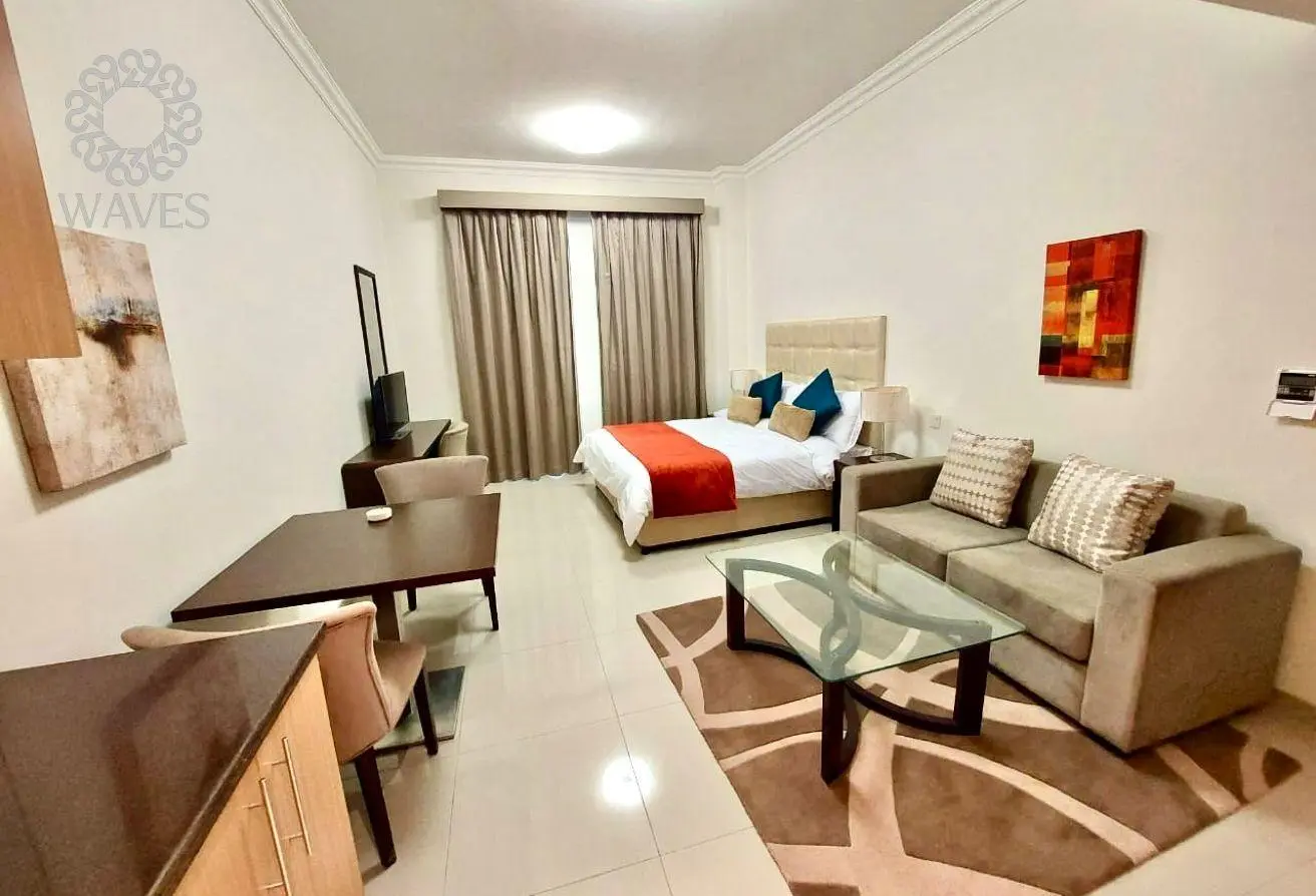 Apartment for Sale in Lincoln Park B-gallery-img-8